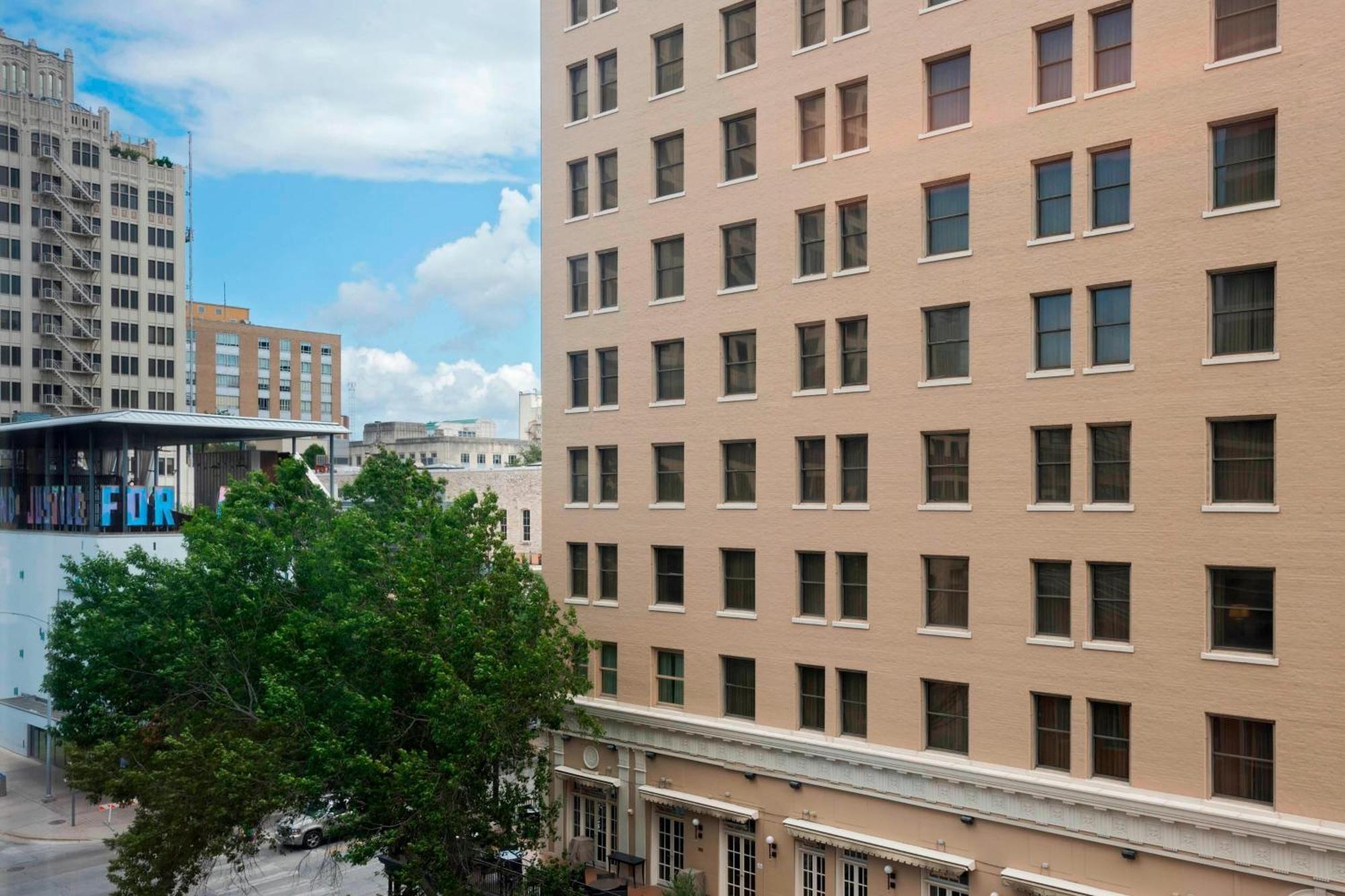 Hotel Aloft Austin Downtown Exterior foto